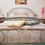 Cecilia Bed & Breakfast Cellole