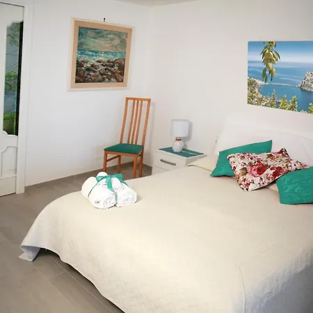 Cecilia Bed & Breakfast Cellole