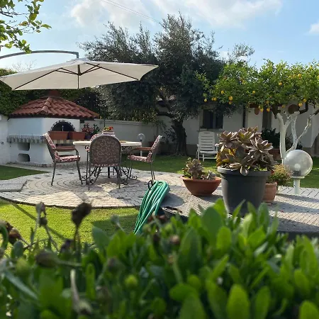 Cecilia Bed & Breakfast 3*
